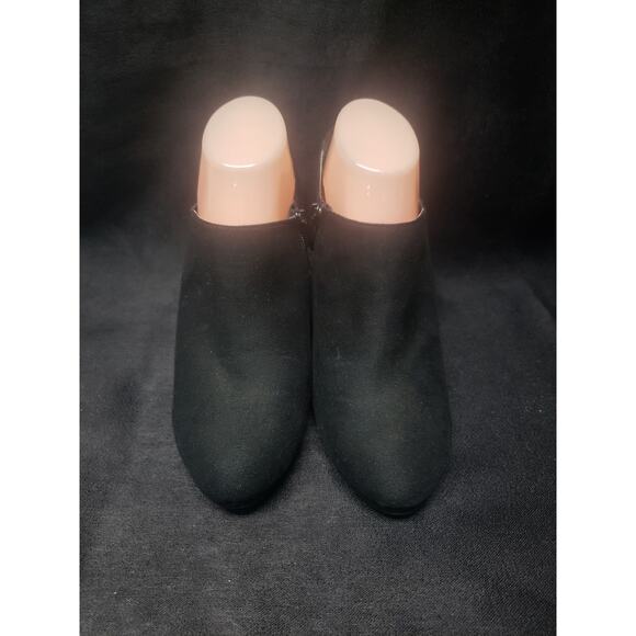 Impo Faux Suede Black Dress Bootie Closed Toe High Heels Side Zipper | Size 8.5 - Picture 2 of 10